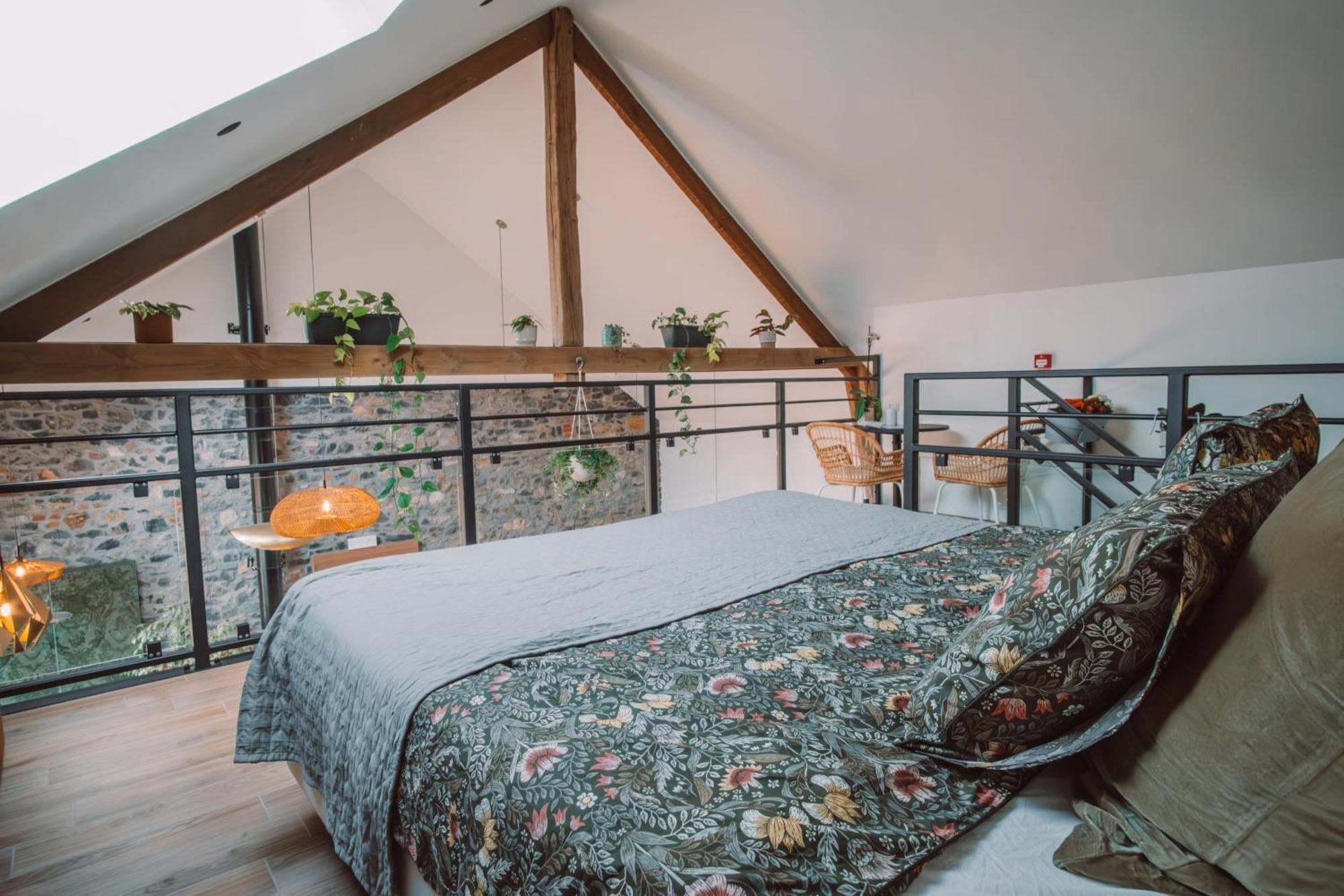 La Tour Obin Bed and Breakfast Philippeville Eksteriør billede